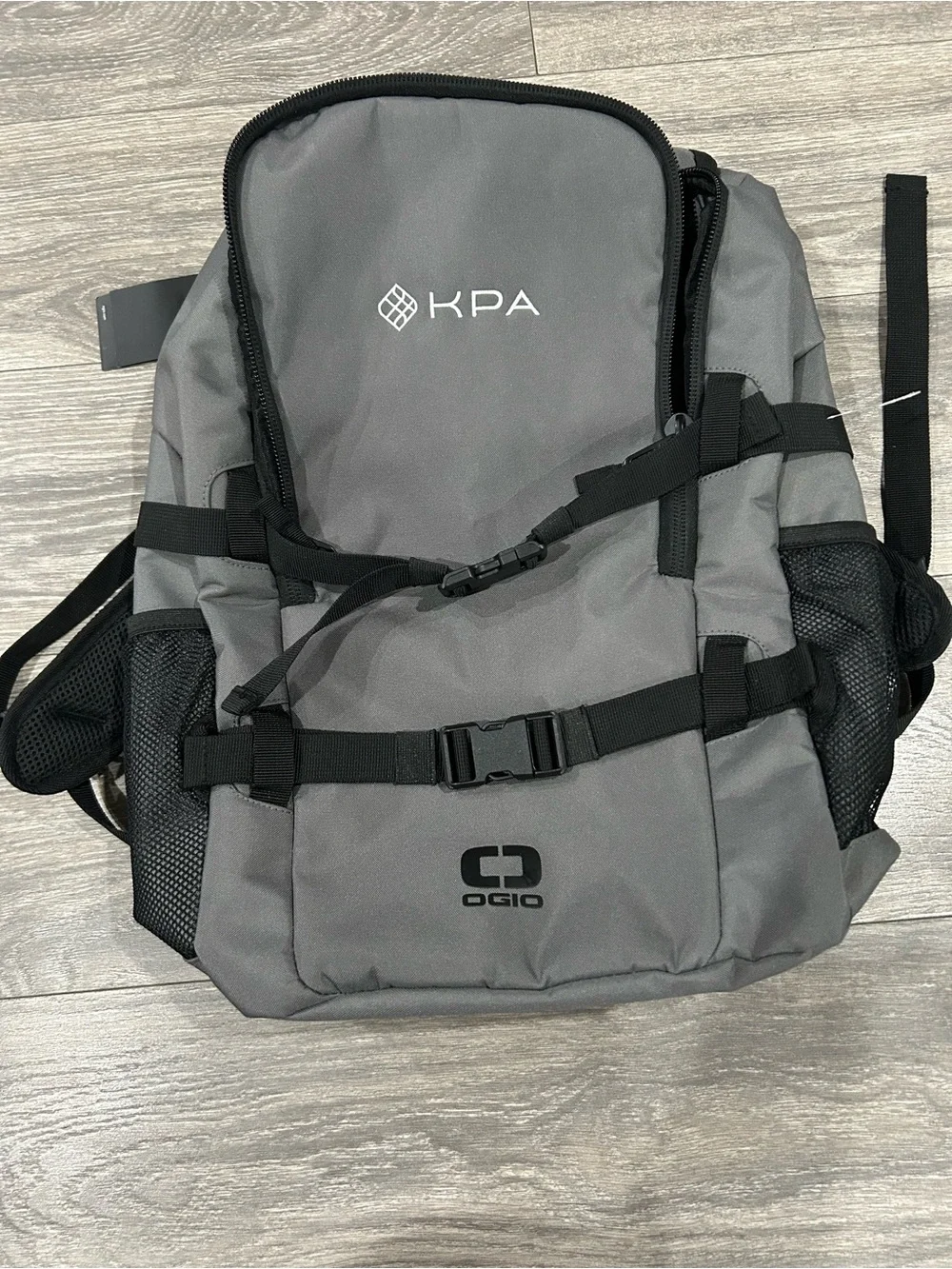 OGIO Gray & Black Men's Backpack with Front Straps